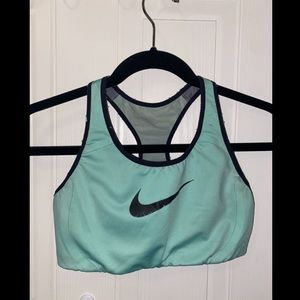 Sea Foam Green Dry Fit SZ M Nike Sports Bra